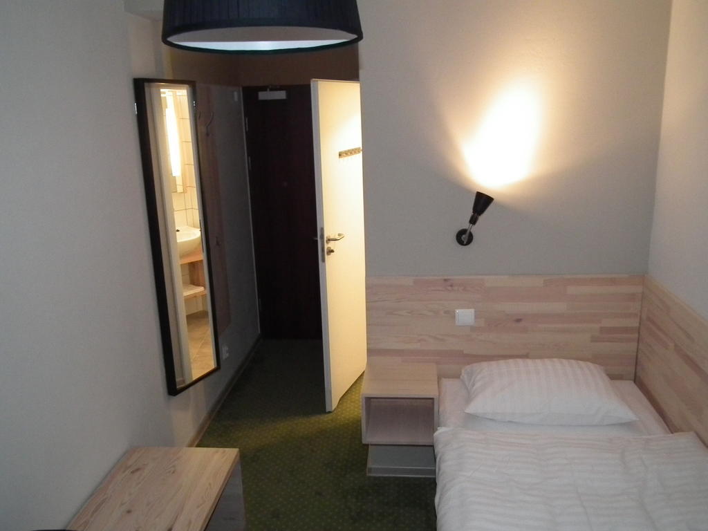 5A Hotel Services Koszalin Bagian luar foto