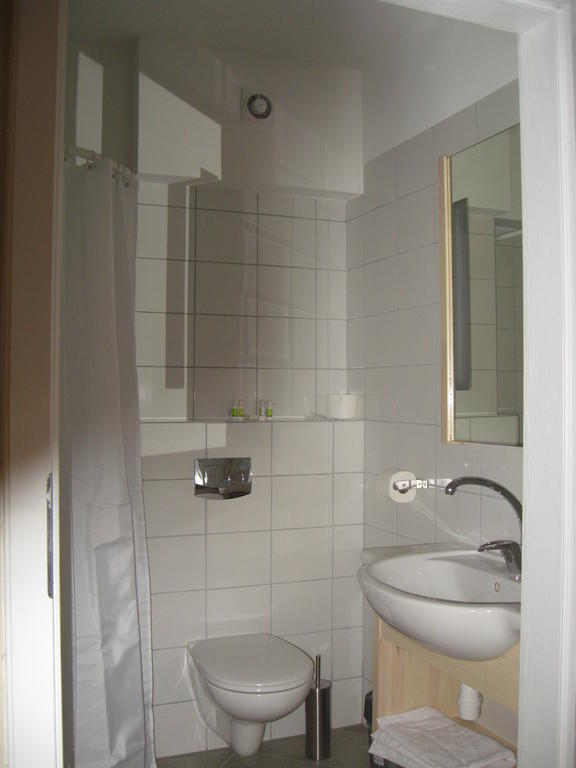 5A Hotel Services Koszalin Bagian luar foto