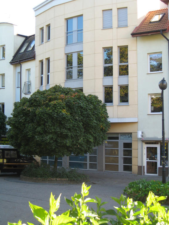 5A Hotel Services Koszalin Bagian luar foto